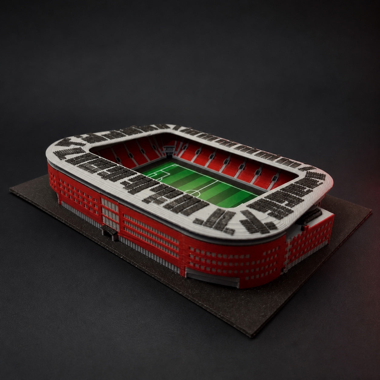 Barevný 3D model stadionu Eden – celkový pohled na výraznou červenou fasádu