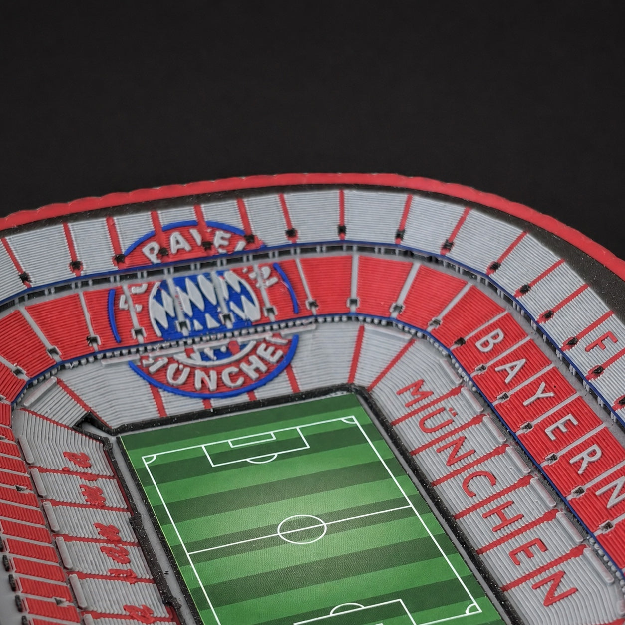 Barevný 3D model Allianz Areny FC Bayern Mnichov – StadiArt 3D – pohled 4